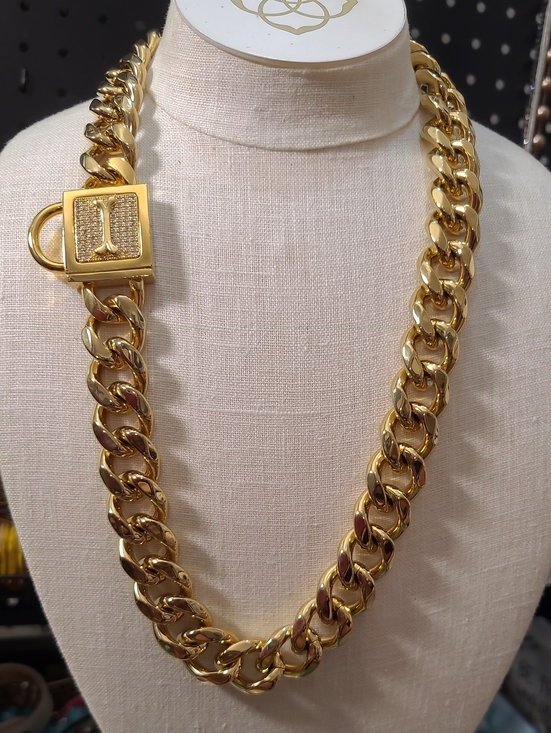 Jewelry - Heavy chain